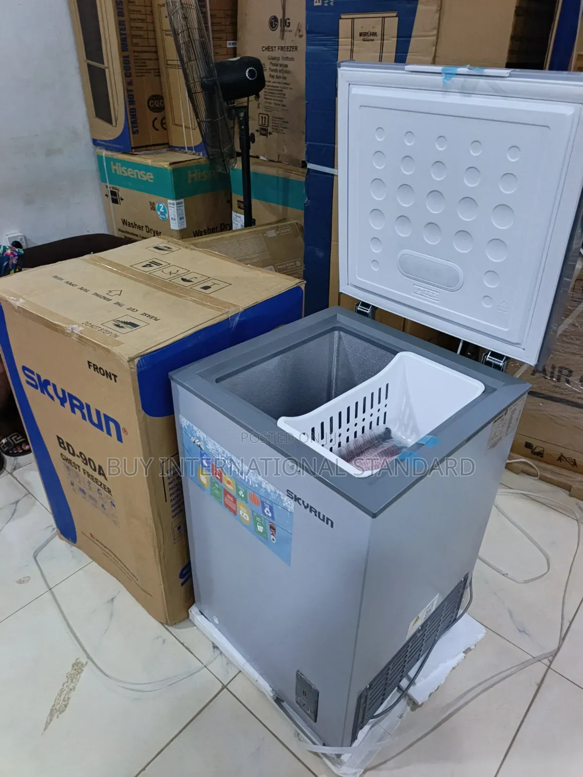 Skyrun 90L Chest Freezer Kitchen Storage Solution