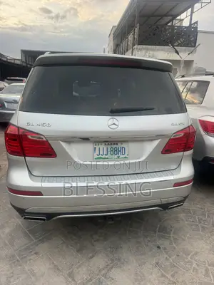 Mercedes-Benz GL-Class 2013 Silver