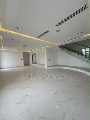 5bdrm Duplex in Ikate for sale