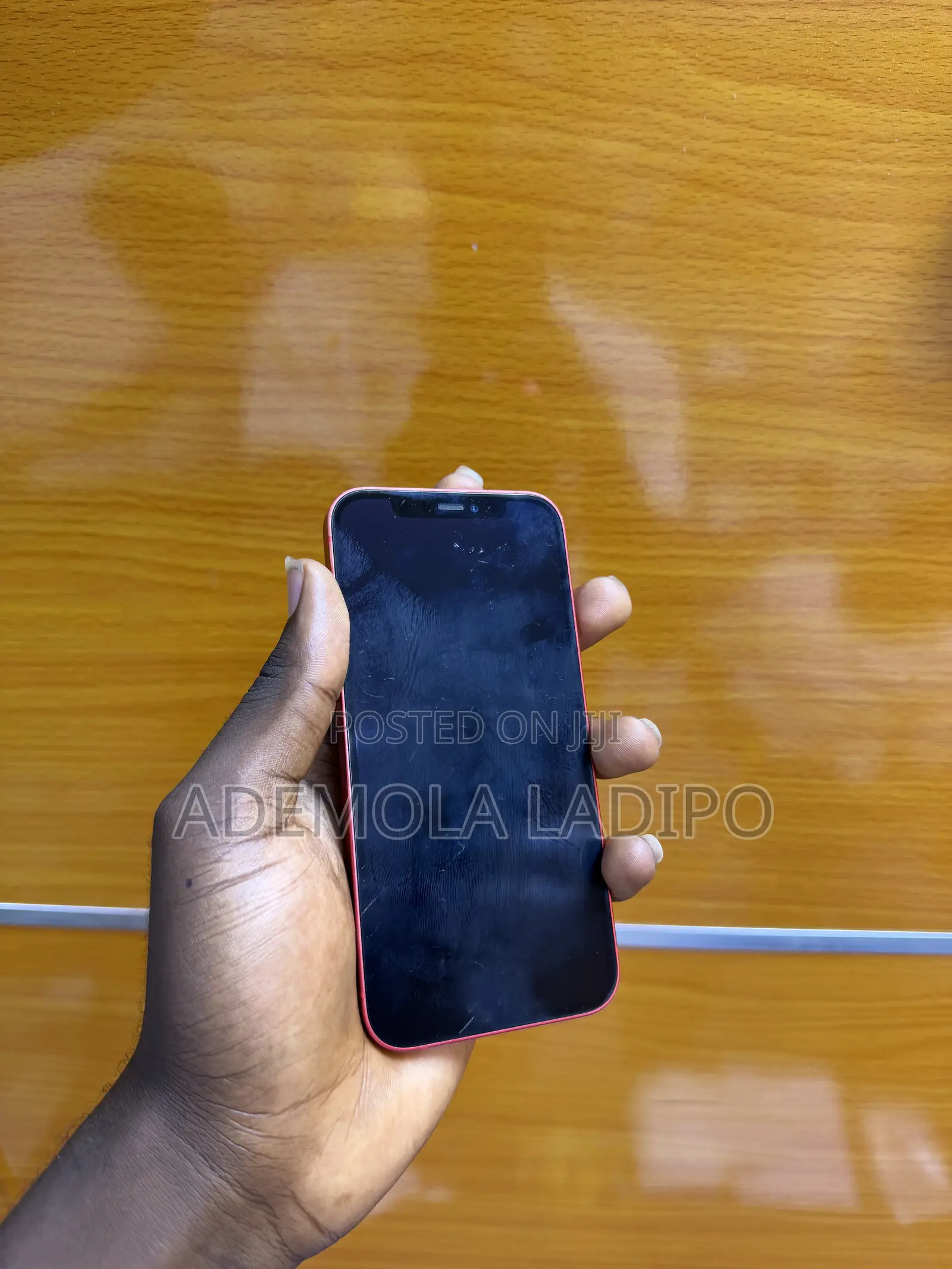 Apple iPhone 12 128 GB Red