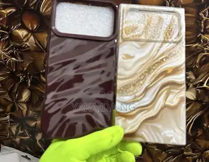 iPhone 17pro Max Stylish Case