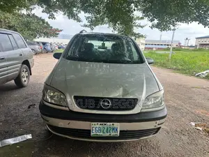 Opel Zafira 2005 Silver