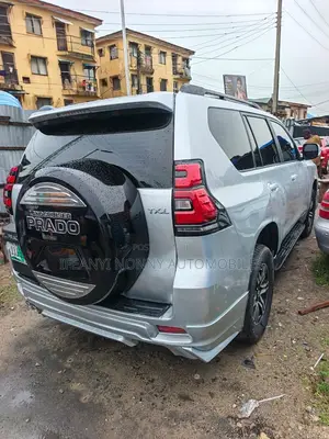 Toyota Land Cruiser Prado 2013 Silver