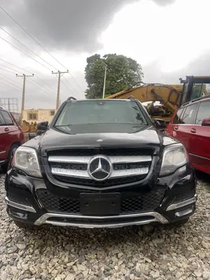 Mercedes-Benz GLK-Class 2014 Black