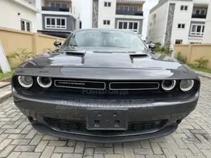Dodge Challenger GT AWD 2017 Gray