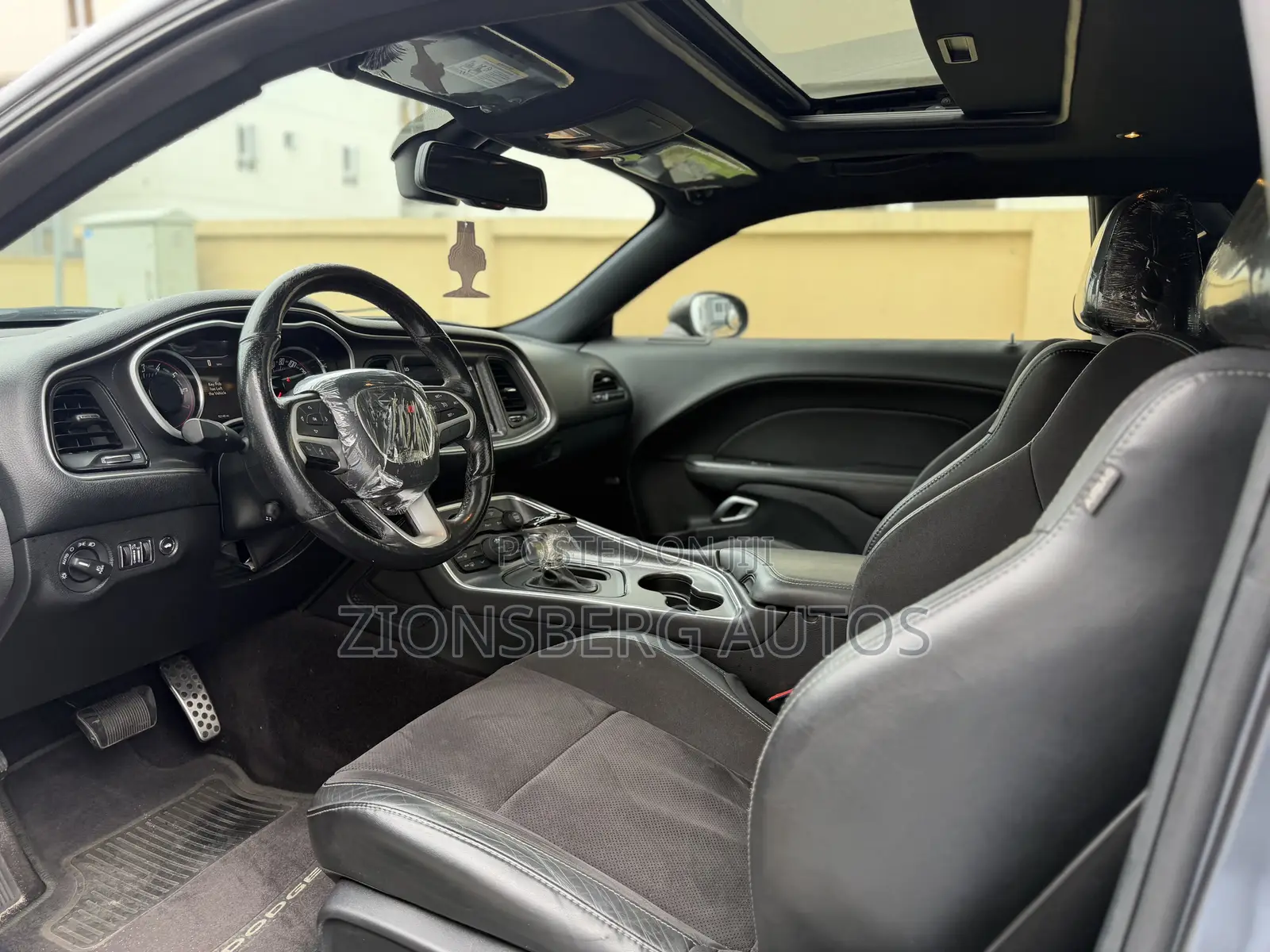 Dodge Challenger GT AWD 2017 Gray