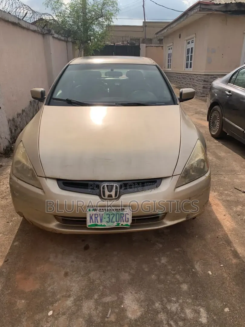 Honda Accord Automatic 2004 Gold