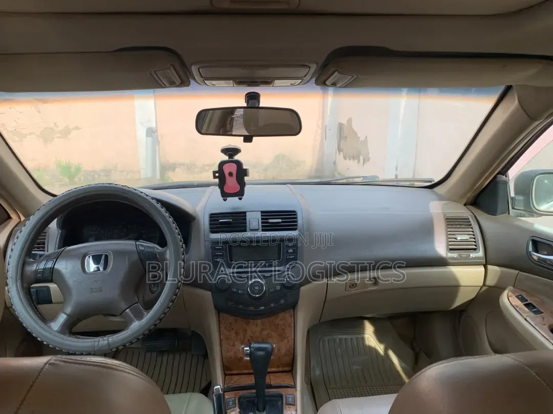 Honda Accord Automatic 2004 Gold