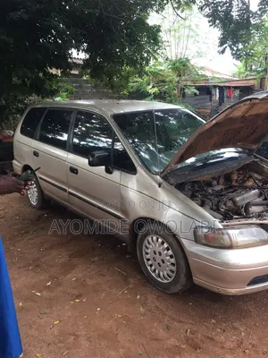 Honda Shuttle 1999 Gold