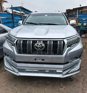 Toyota Land Cruiser Prado 2013 Silver