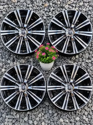 Lx 570 Land Cruiser Alloy Rims 20'inches
