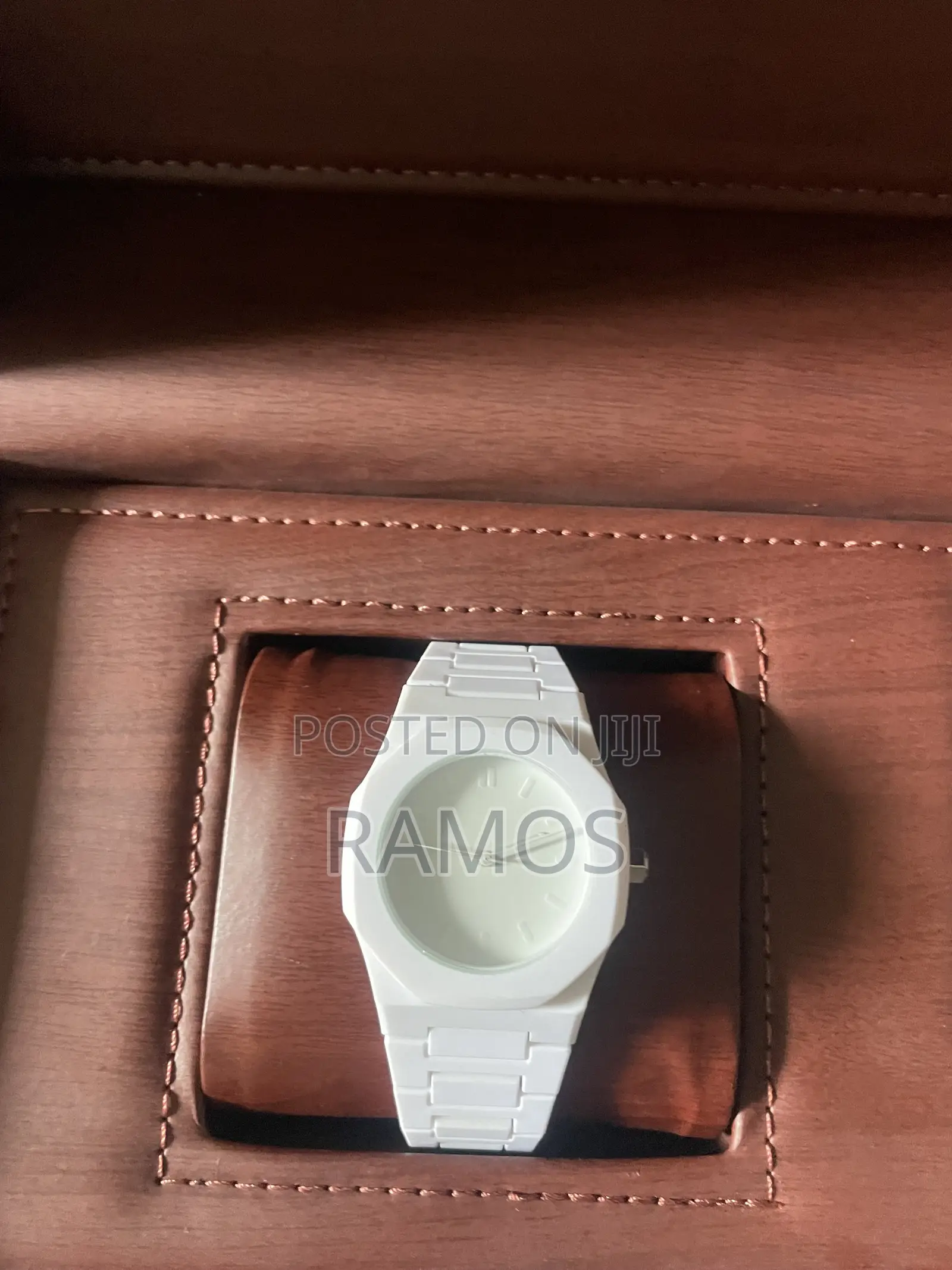 Valento Watch