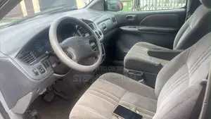 Toyota Sienna XLE AWD 2006 Gray