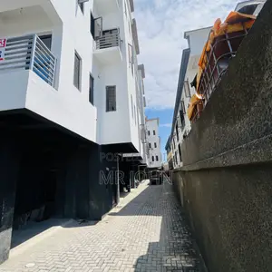 1bdrm Apartment in Rickyhomes Pr, Lekki for rent