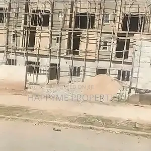 4bdrm Duplex in Guzape District for Sale