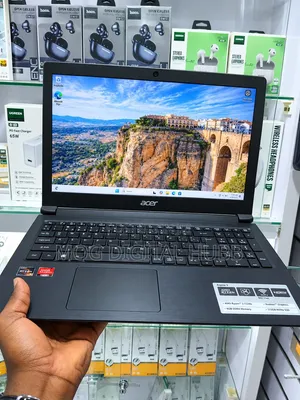 Laptop Acer Aspire A315 51 4GB AMD Ryzen 5 SSD 128GB