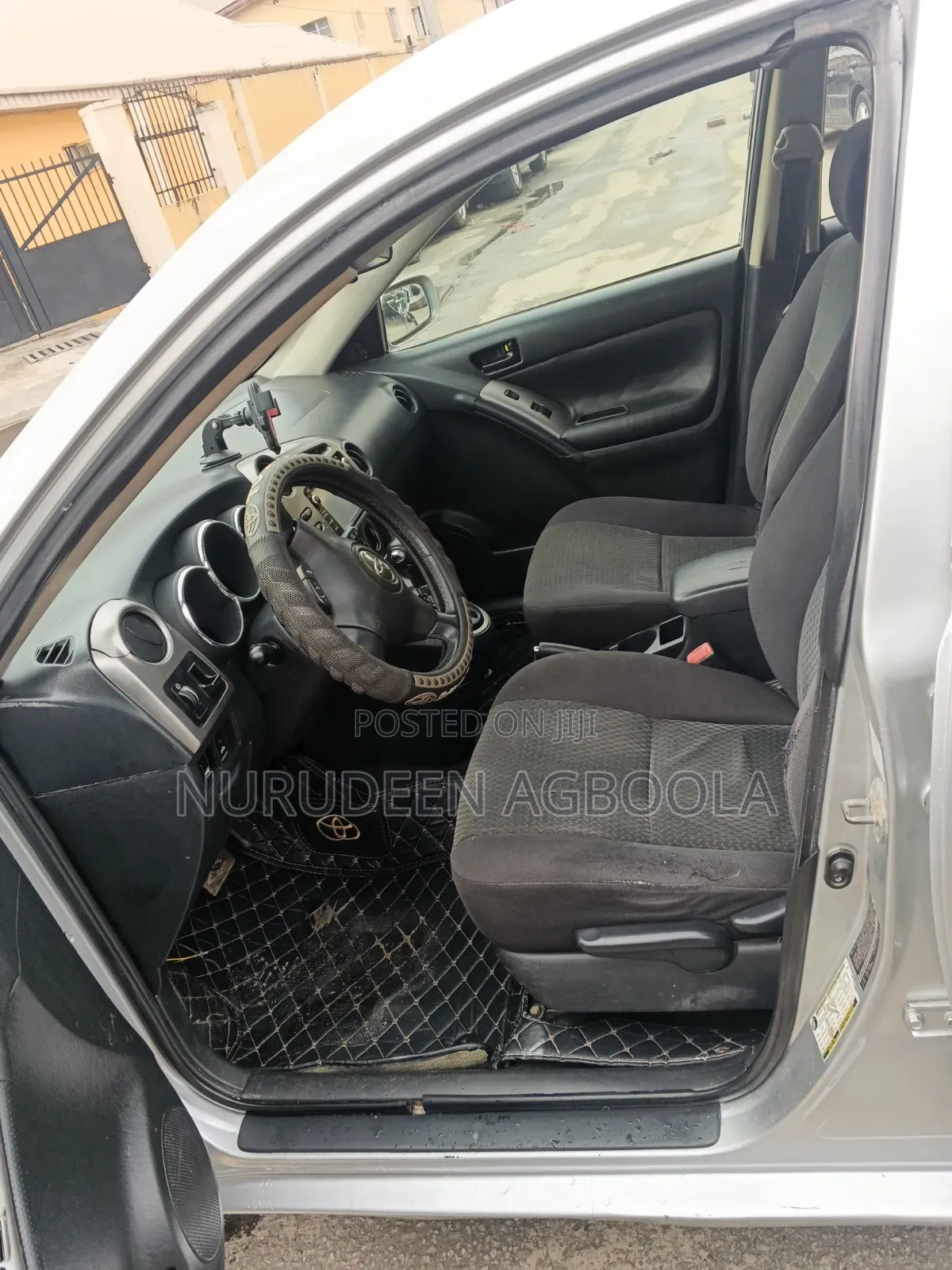 Toyota Matrix 2006 Silver