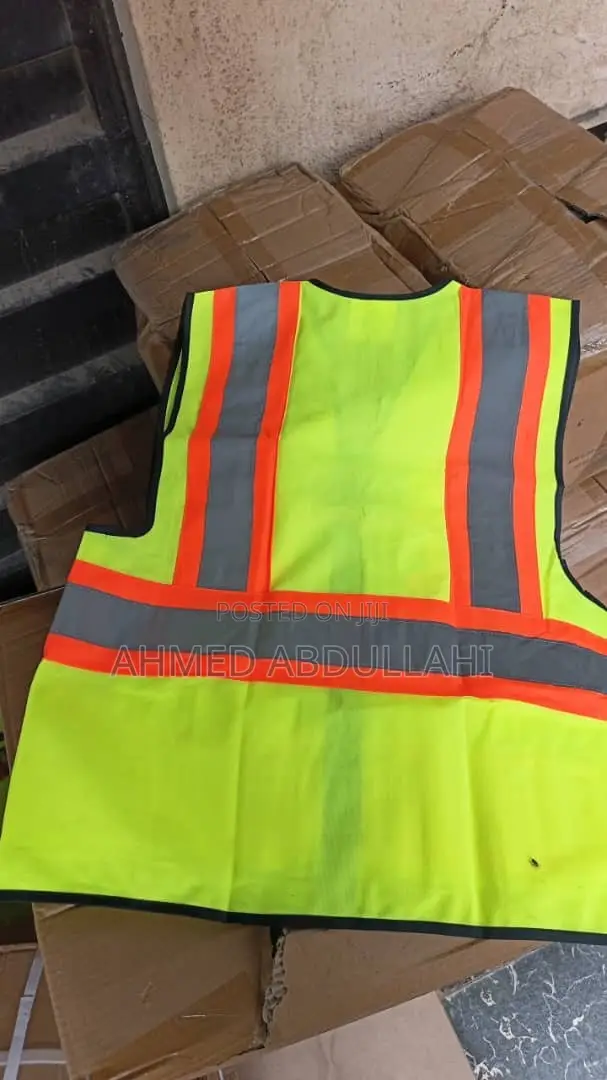 Multi-Pocket High-Visibility Safety Vest