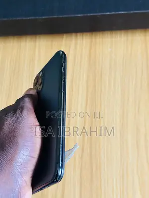 Apple iPhone 11 Pro 64 GB Gray