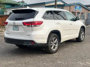 Toyota Highlander 2015 White