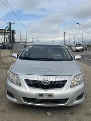 Toyota Corolla 2009 Silver
