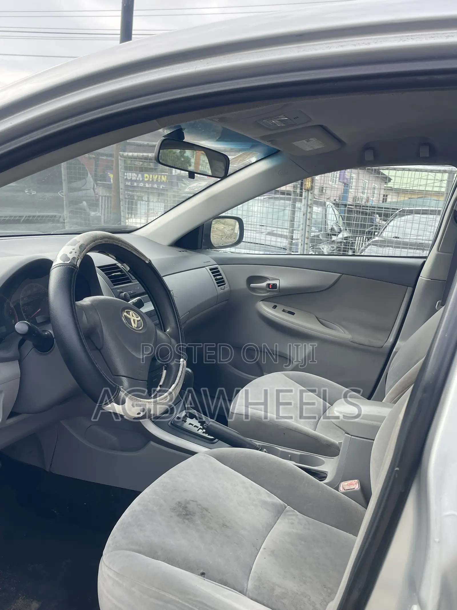 Toyota Corolla 2009 Silver