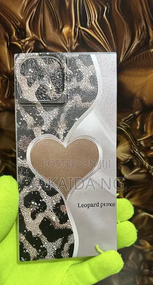Trendy iPhone 13 Case