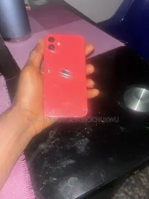 Apple iPhone 12 64 GB Red
