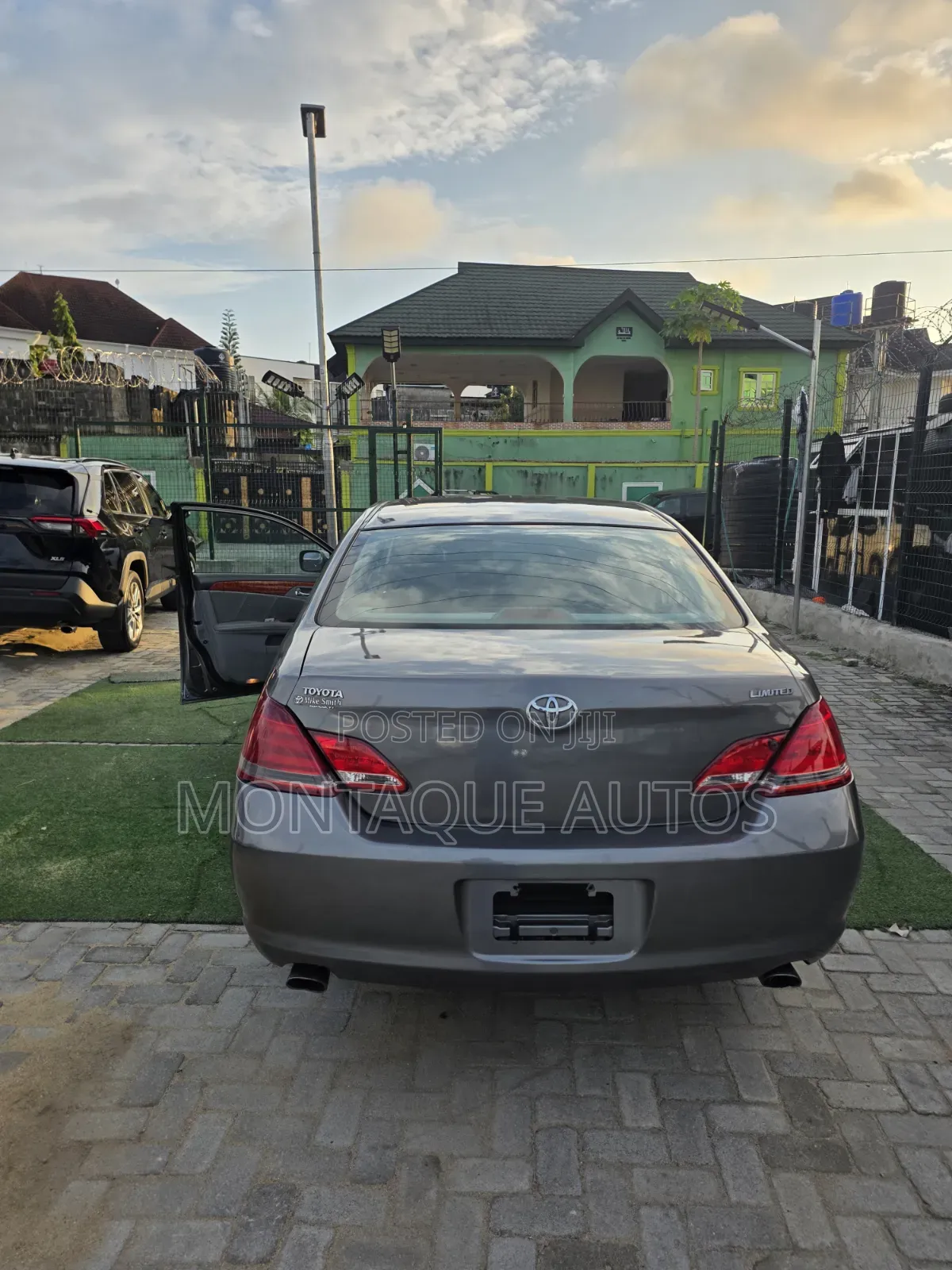 Toyota Avalon Limited 2007 Gray