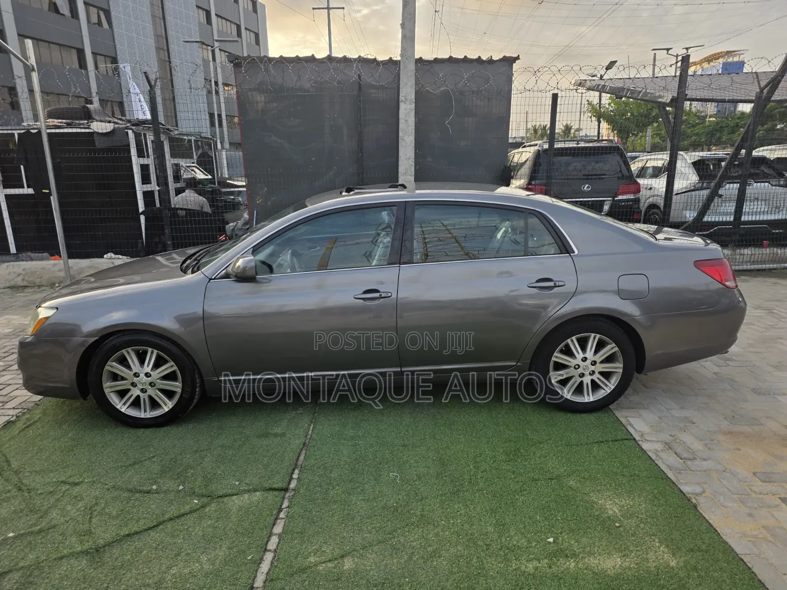Toyota Avalon Limited 2007 Gray