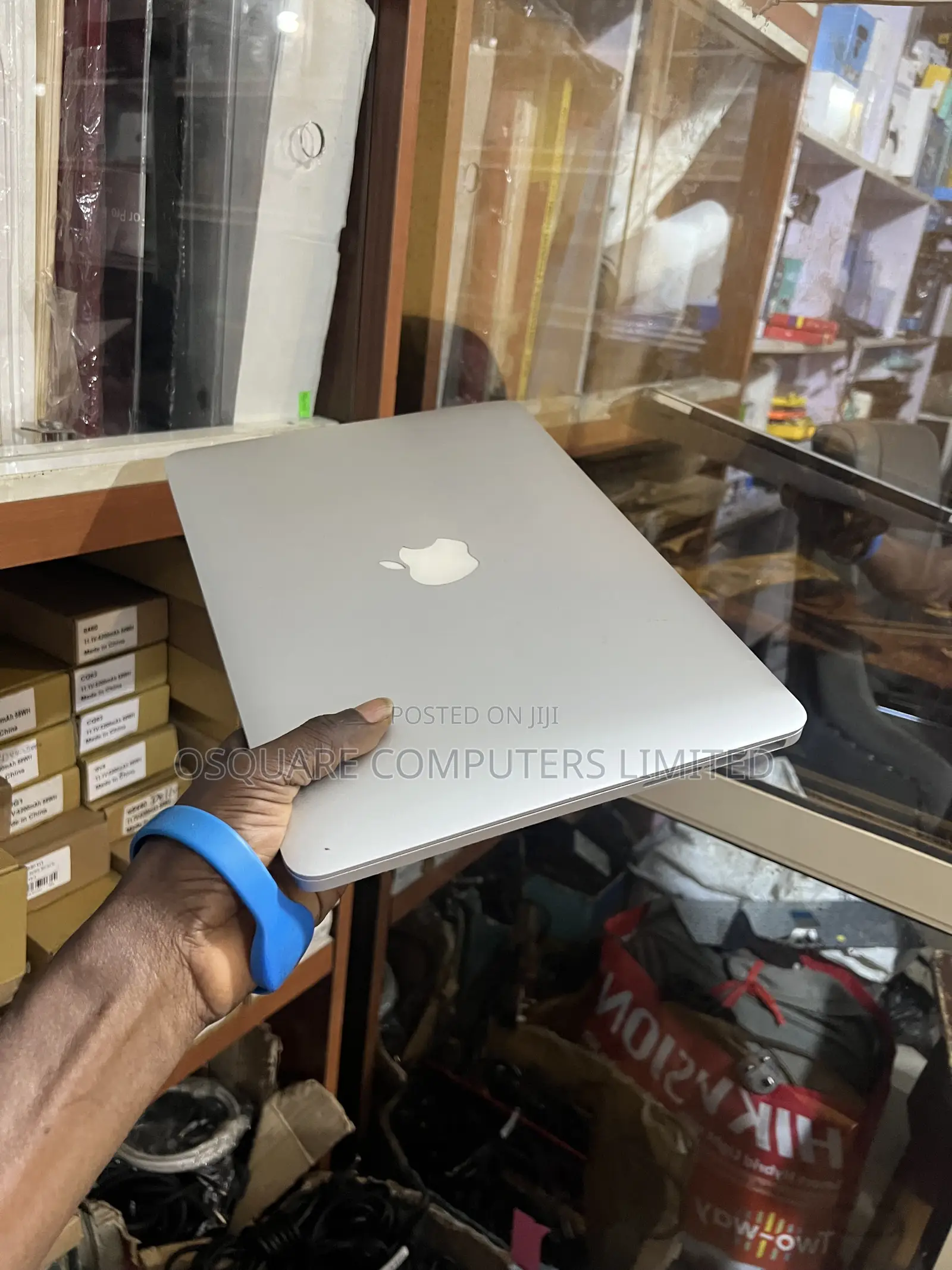 Laptop Apple MacBook Pro 2015 8GB Intel Core i5 SSD 256GB