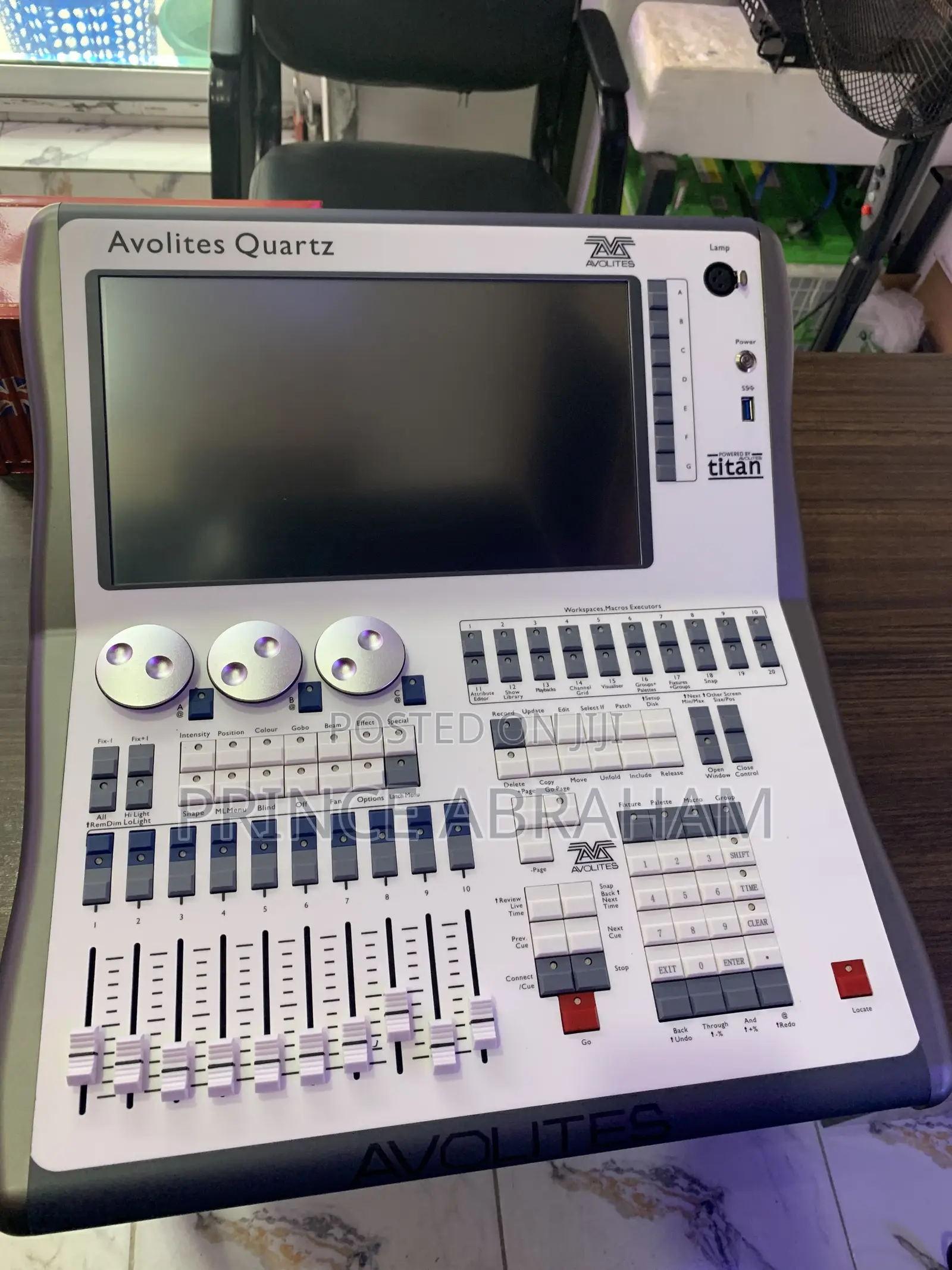 Avolites Quartz V16