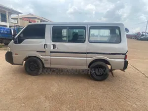 Mazda Bongo 2010 Blue