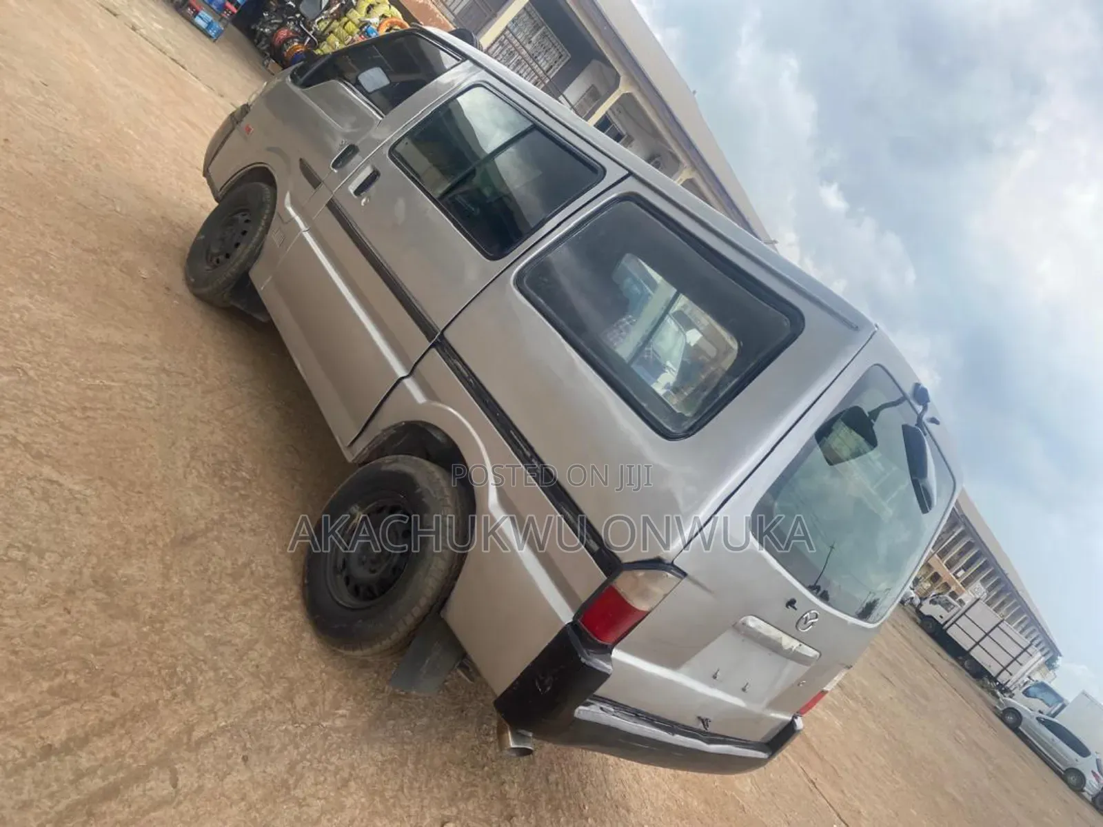 Mazda Bongo 2010 Blue