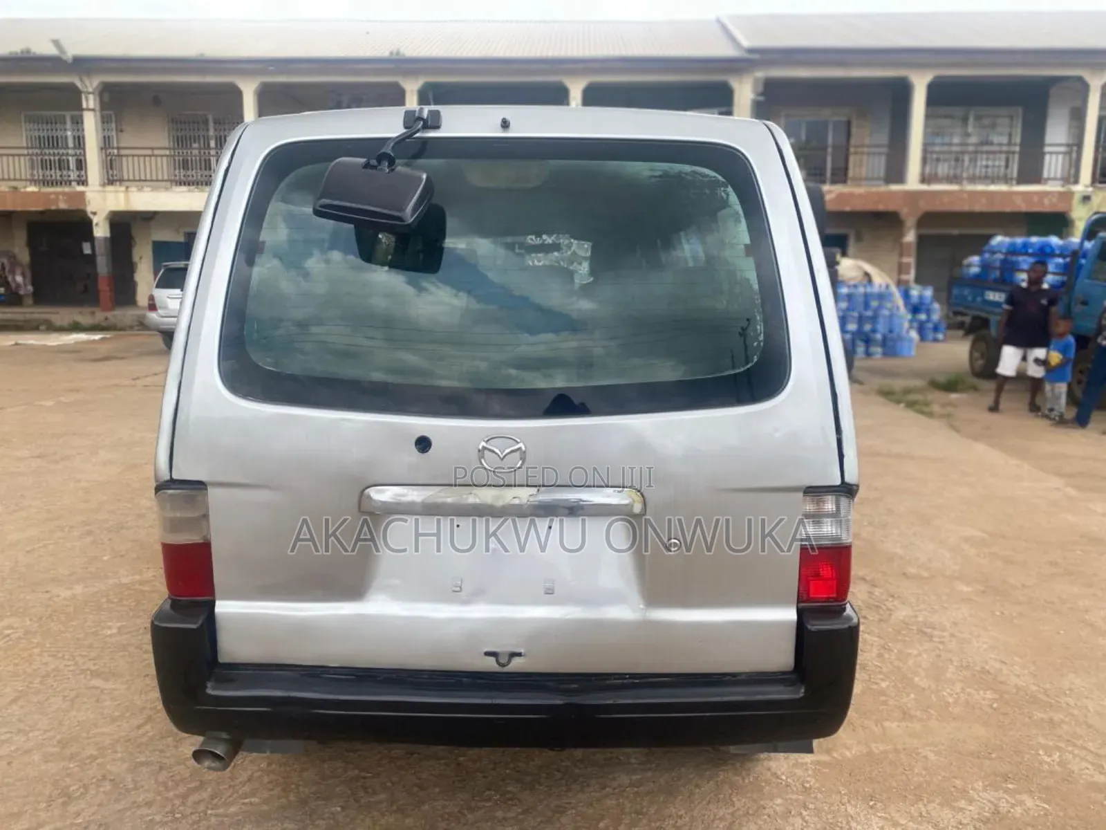 Mazda Bongo 2010 Blue