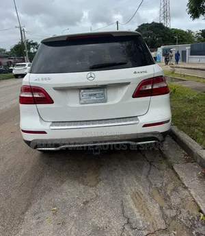 Mercedes-Benz M Class ML350 4MATIC 4dr SUV AWD (3.5L 6cyl 7A) 2015