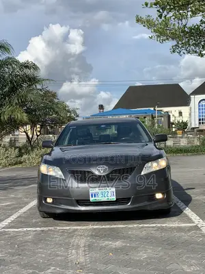 Toyota Camry SE V6 4dr Sedan (3.5L 6cyl 6AM) 2008 Gray