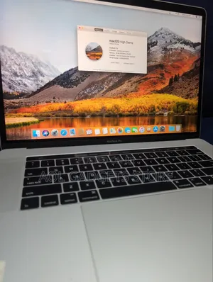 Laptop Apple MacBook Pro 2016 16GB Intel Core i7 SSD 512GB