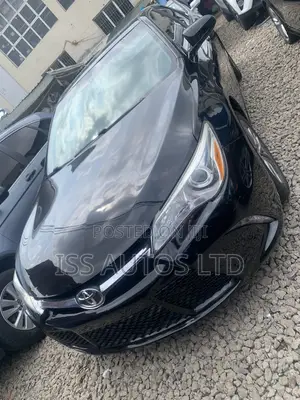 Toyota Camry SE w/Special Edition Pkg (2.5L 4cyl 6A) 2016 Black