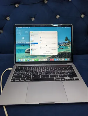 Laptop Apple MacBook Pro 2020 8GB Apple M1 SSD 256GB