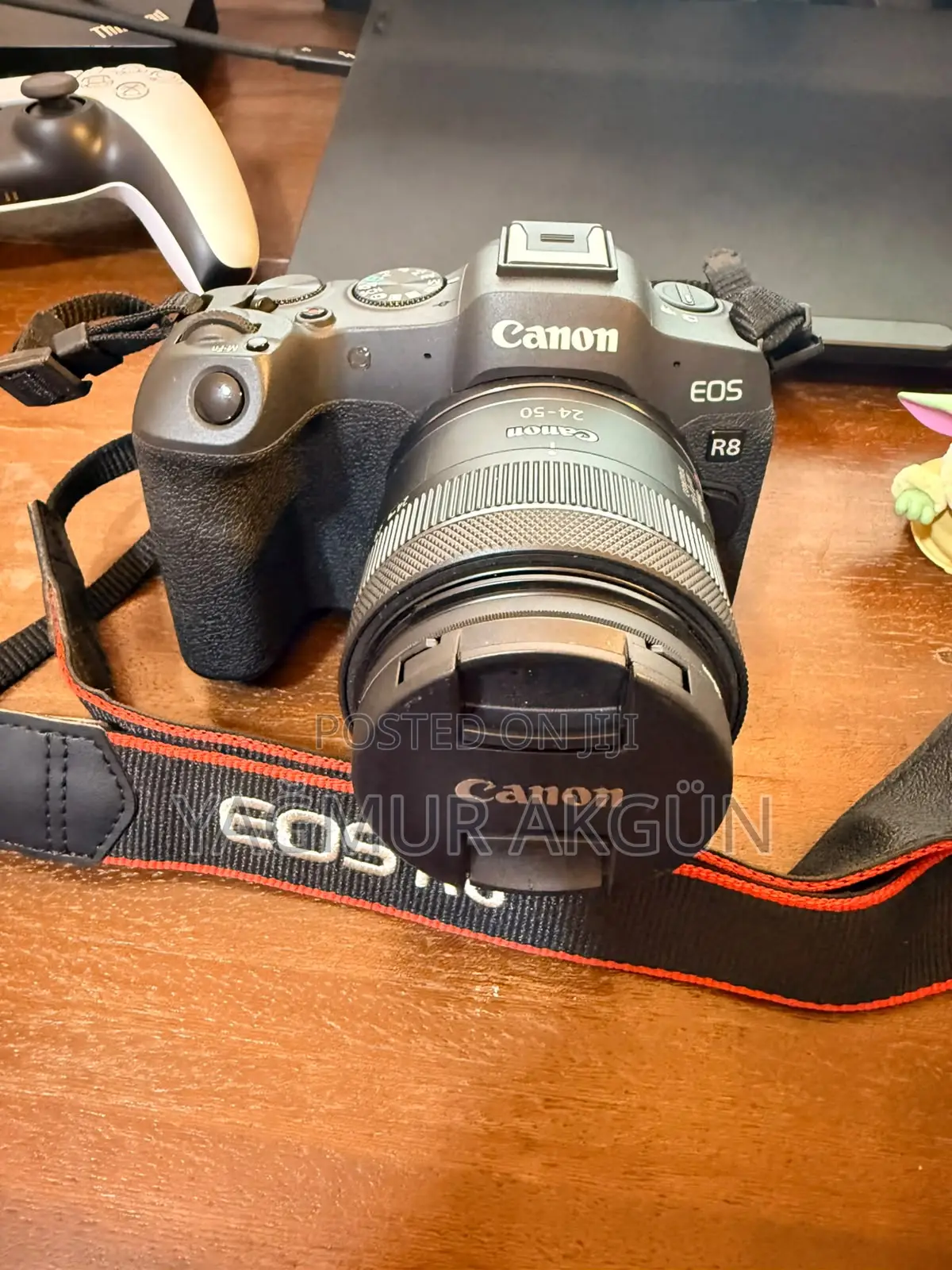 Canon Eos R8