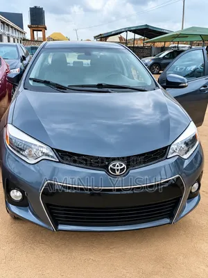 Toyota Corolla 2015 Gray