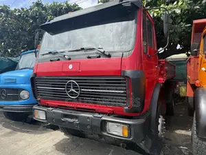 Foreign Used Mercedes Benz (Flat Face) Tipper Truck 2006