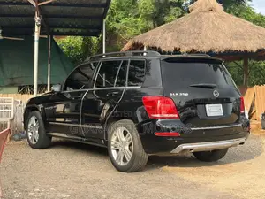 Mercedes-Benz GLK-Class 2013 Black