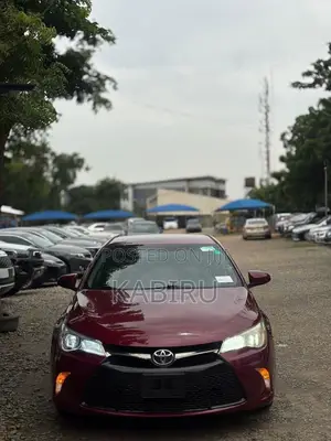 Toyota Camry 2016 Burgundy