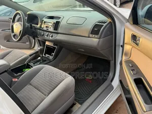 Toyota Camry 2005 White