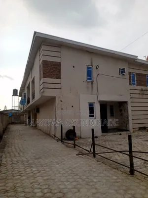 3bdrm Duplex in New Bodija for rent
