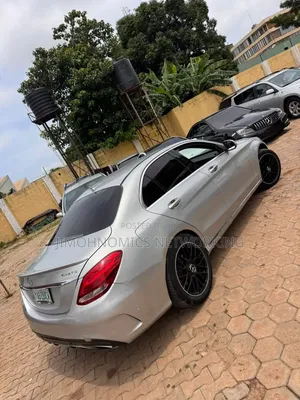Mercedes-Benz C300 2015 Gray