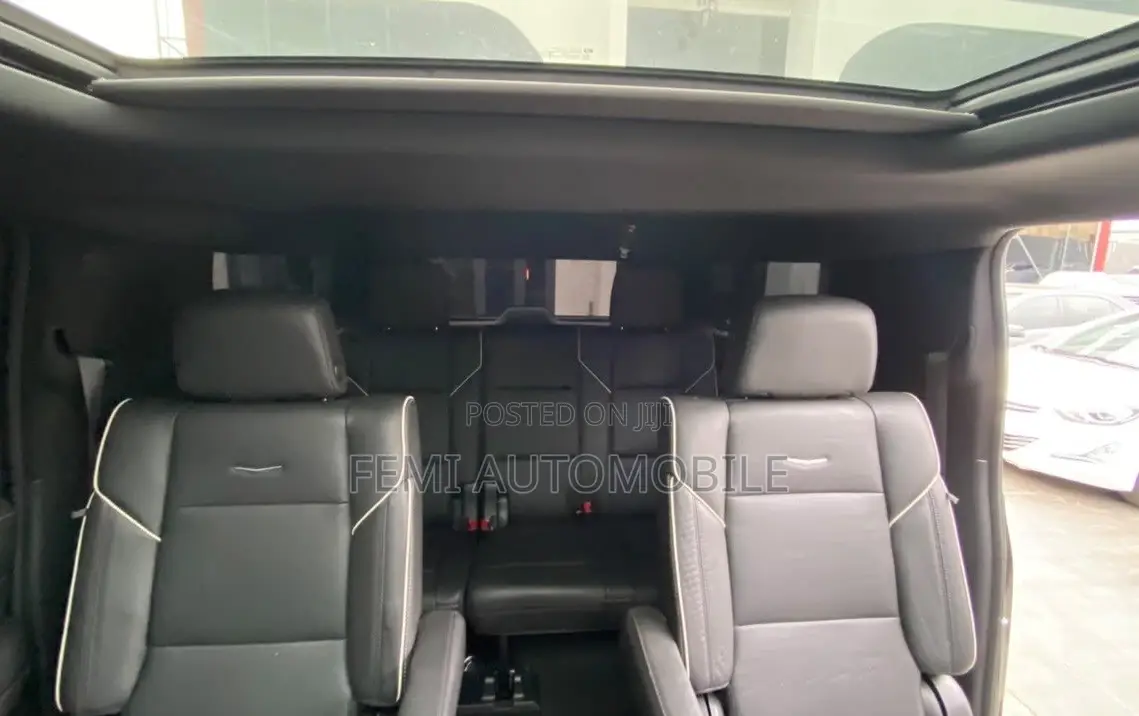 Cadillac Escalade 2021 Black