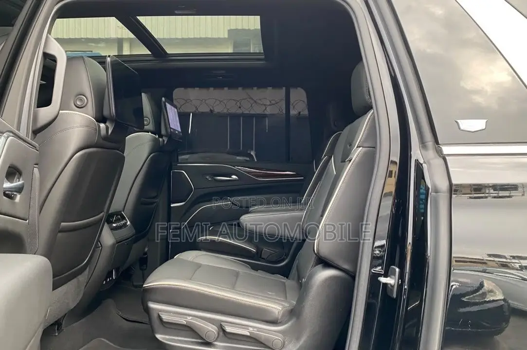 Cadillac Escalade 2021 Black